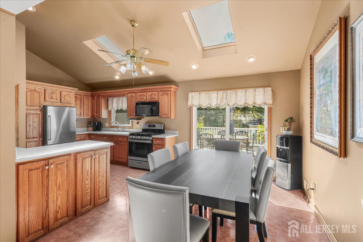 65 Hunter Lane, Woodbridge Proper, NJ, 07095 image 7