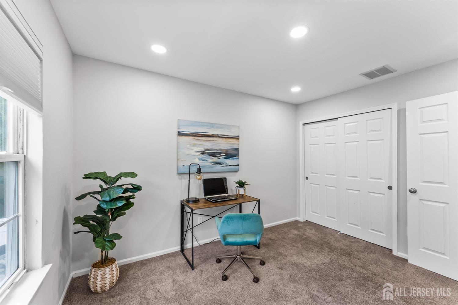 6 Windsong Circle, East Brunswick, NJ, 08816 image 25