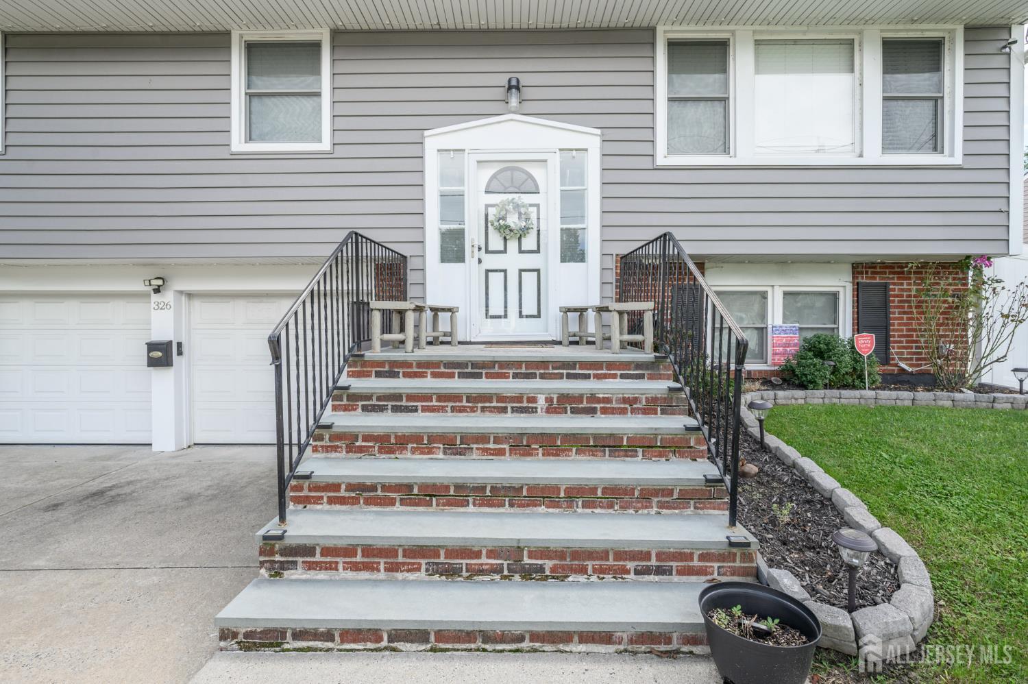 326 Harrison Avenue Image 1