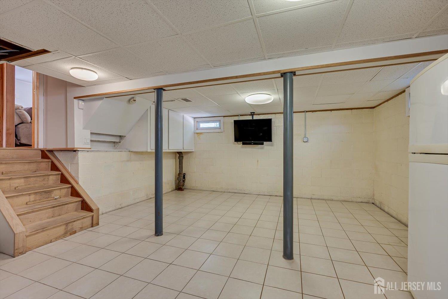 221 N Hill Road, Colonia, NJ, 07067 image 29
