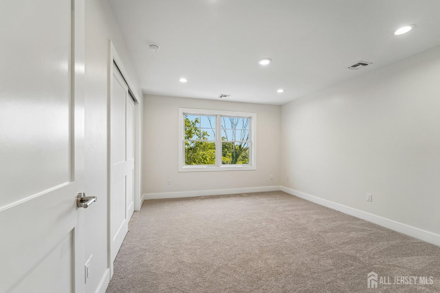 11 Scarlet Drive, Piscataway, NJ, 08854 image 53
