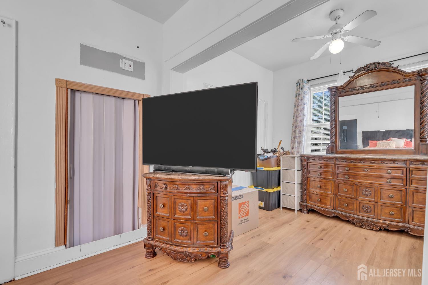 282 Alpine Street, Perth Amboy, NJ, 08861 image 27