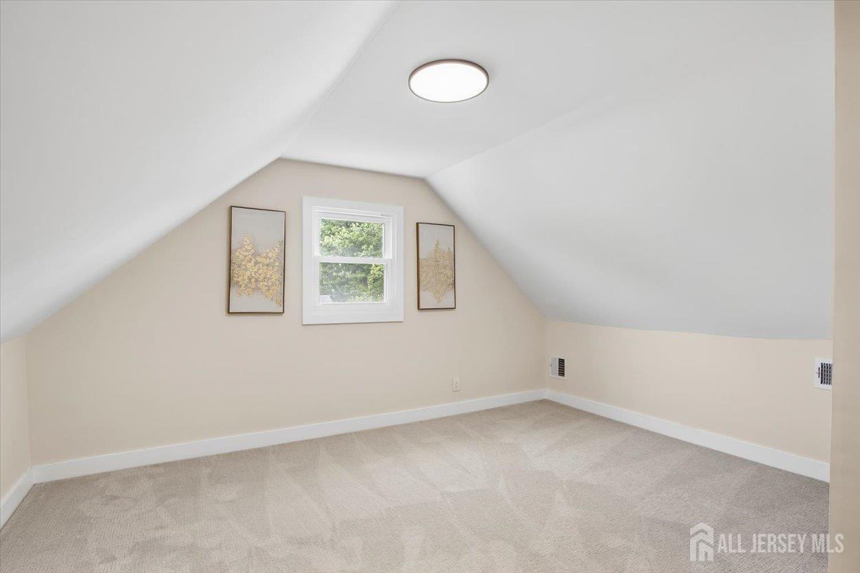 28 Stockton Road, New Brunswick, NJ, 08901 image 15