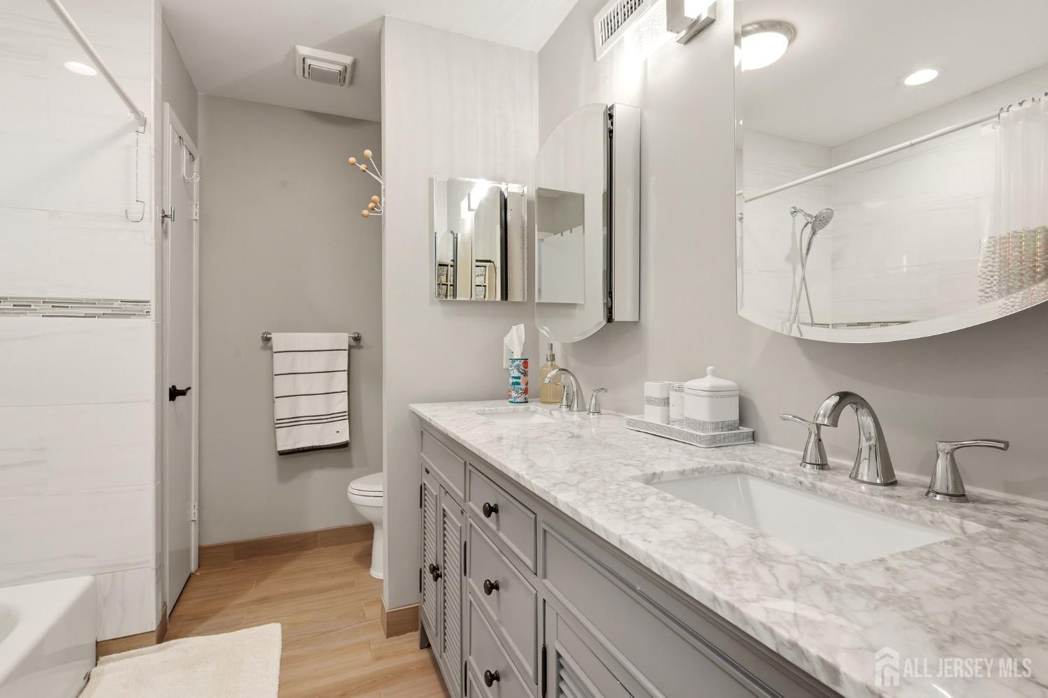 11 Vreeland Court, Sayreville, NJ, 08872 image 16