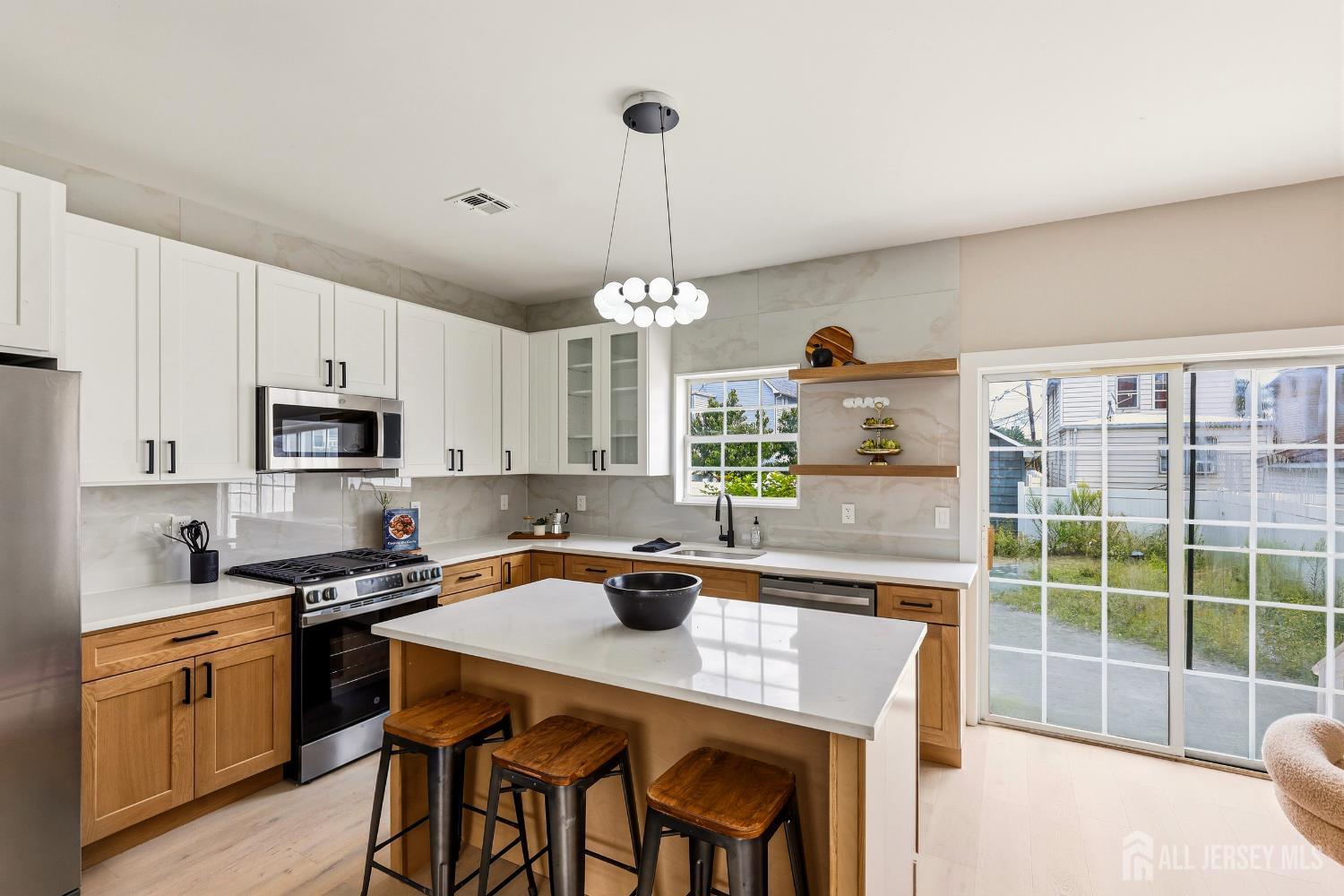 8 Somerset Street, Carteret, NJ, 07008 image 11