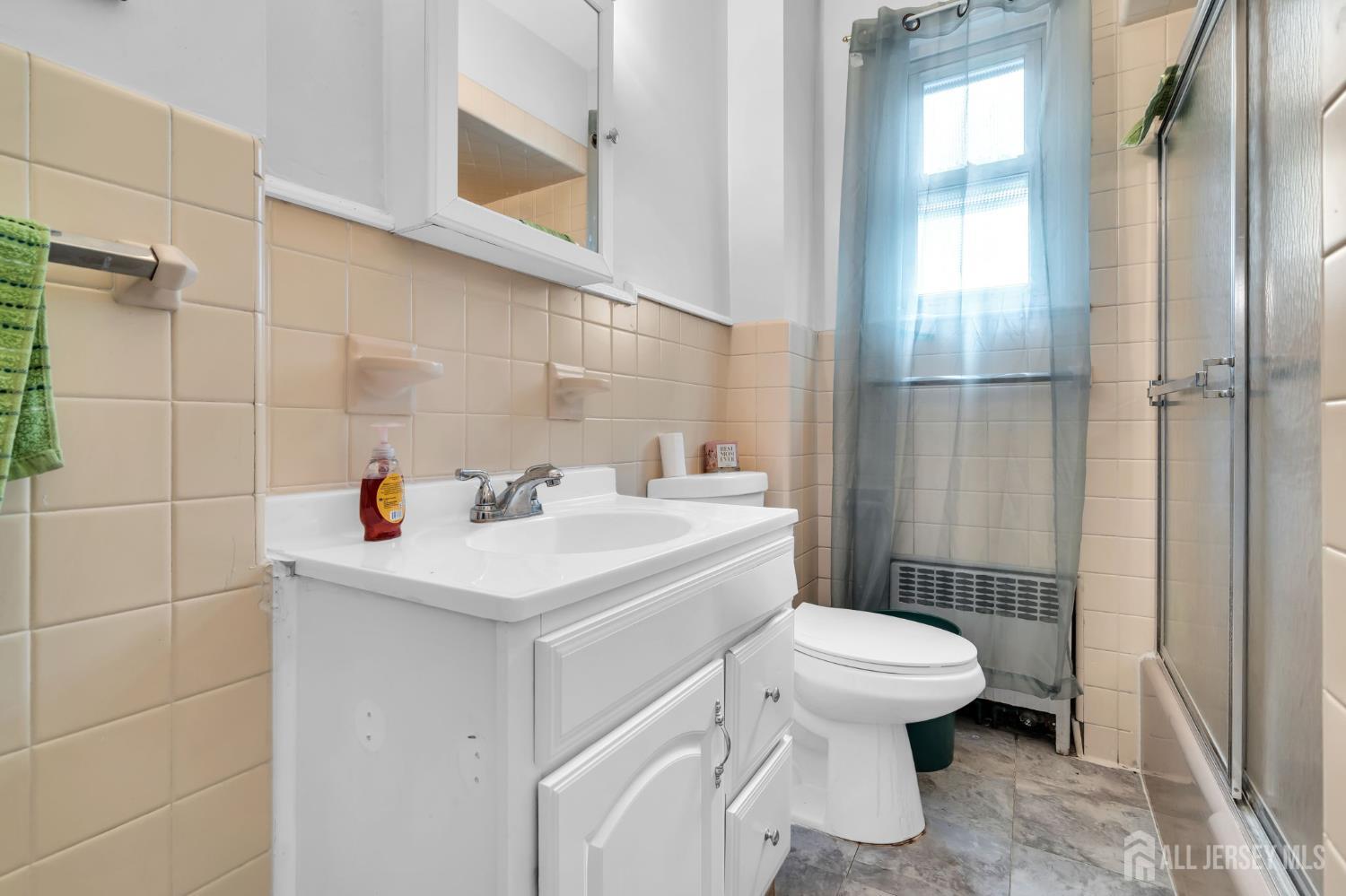 1025-1027 Madison Avenue, Paterson, NJ, 07501 image 18