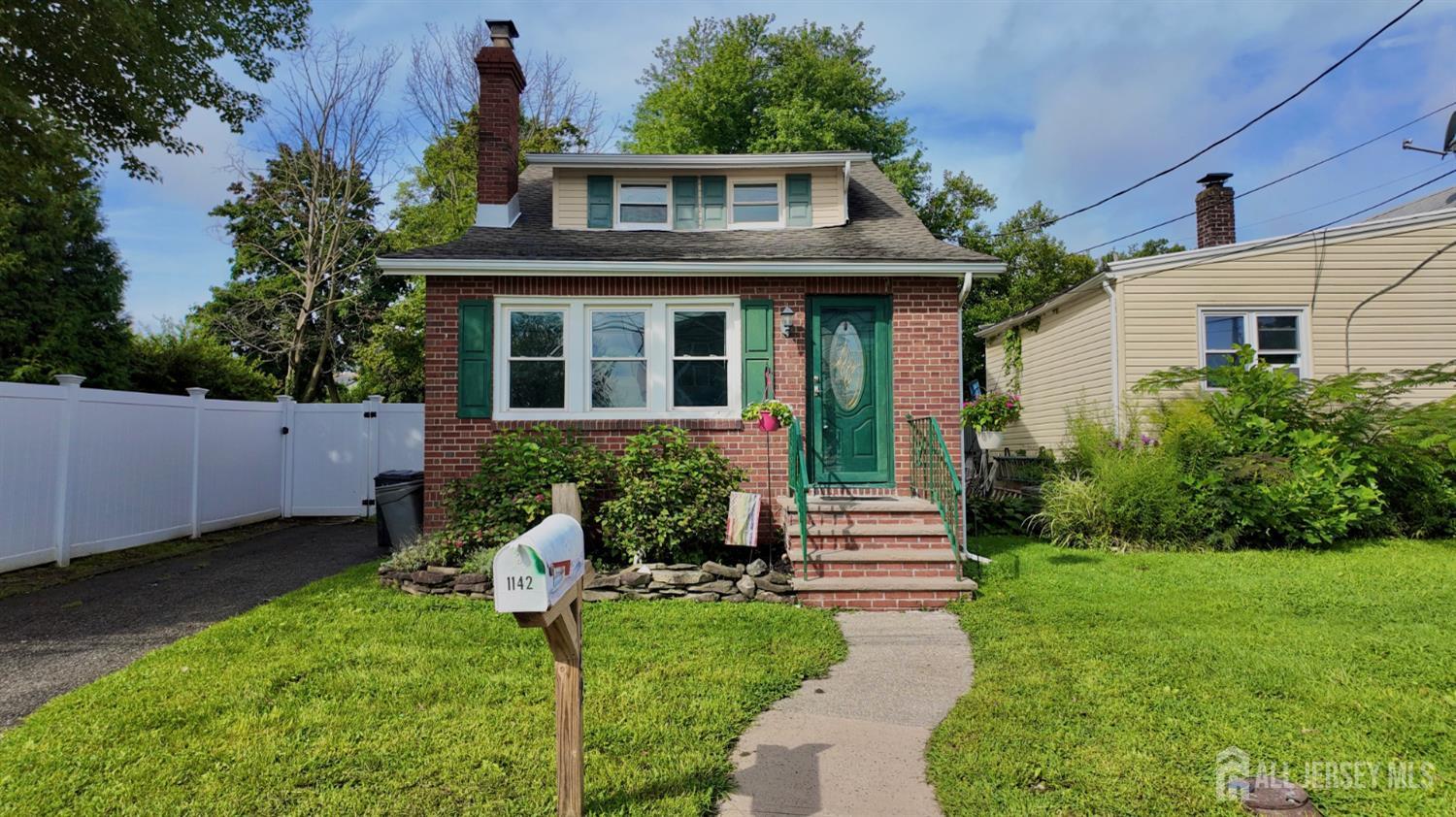 1142 Woodmere Drive, Keyport, NJ, 07735