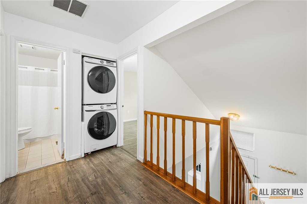 11 Canterbury Circle, Franklin, NJ, 08873 image 9