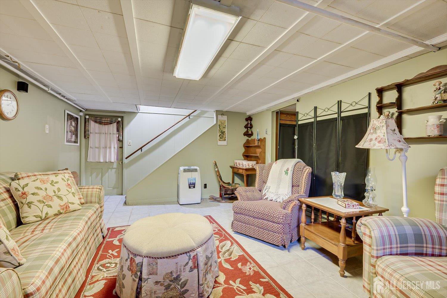 669 Old Post Road, Edison, NJ, 08817 image 33