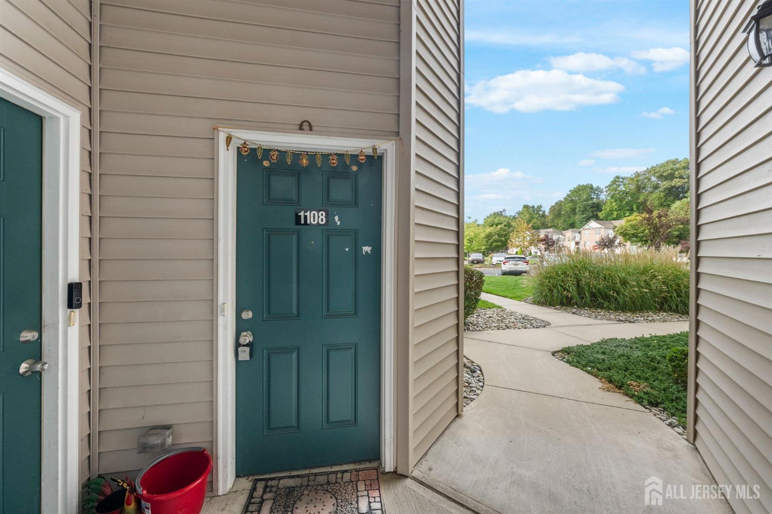 1108 Morning Glory Drive Image 5
