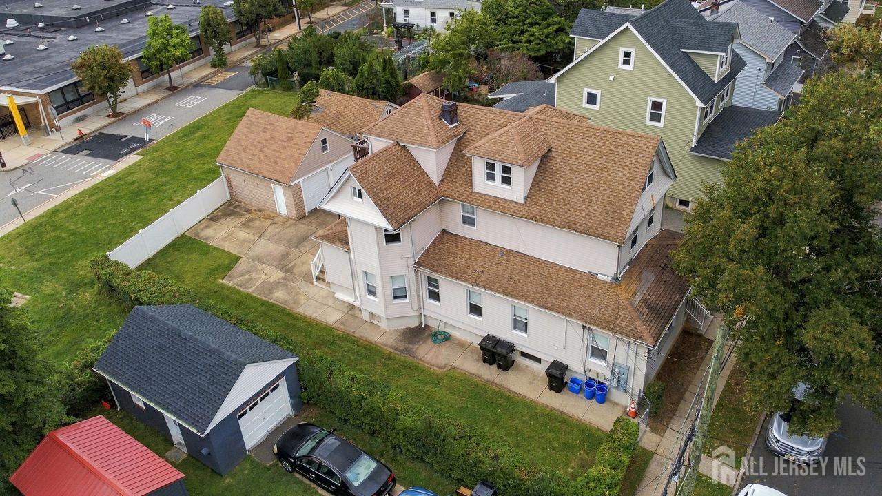 216 Amherst Street Image 2