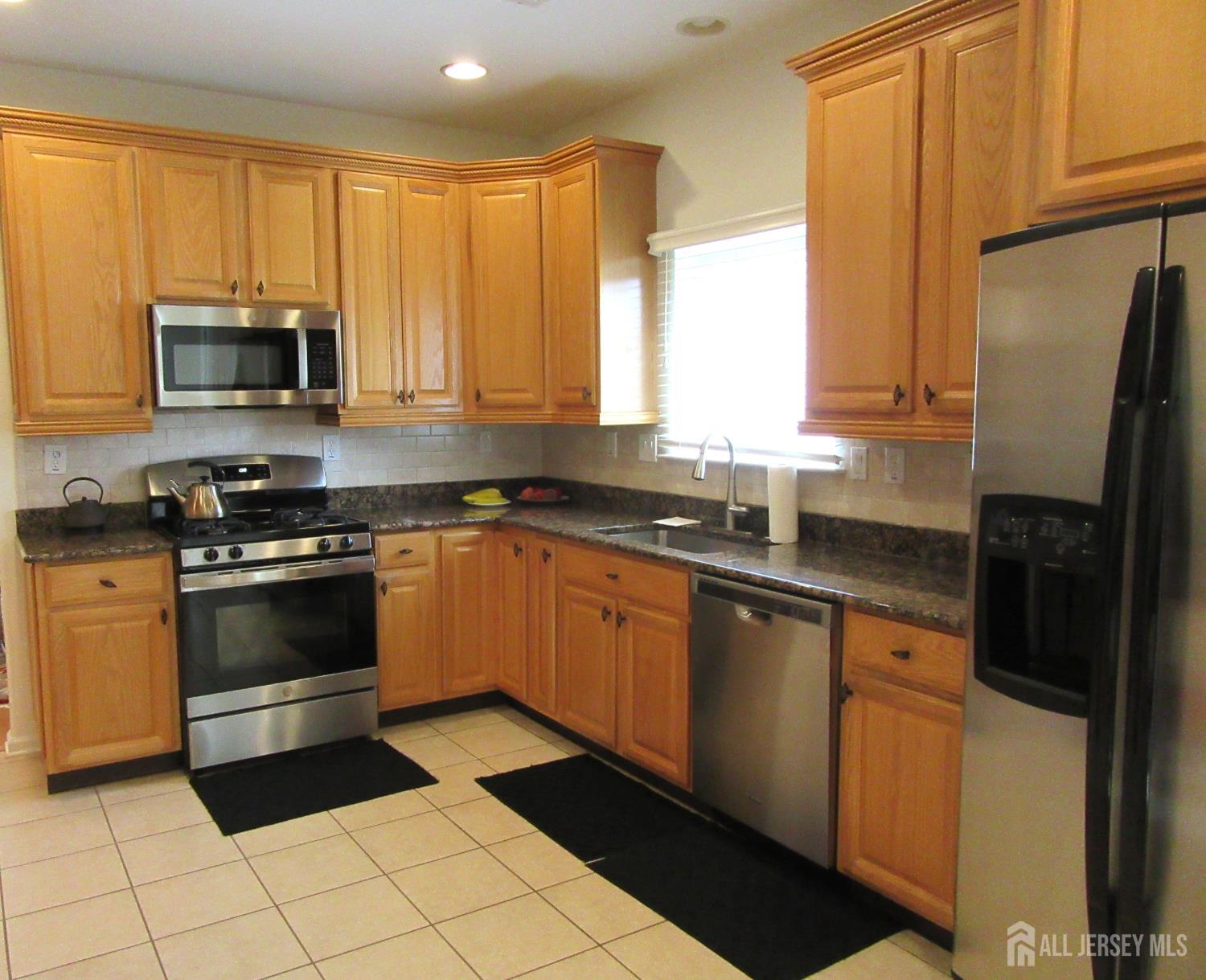 308 Valencia Drive, Monroe, NJ, 08831 image 8