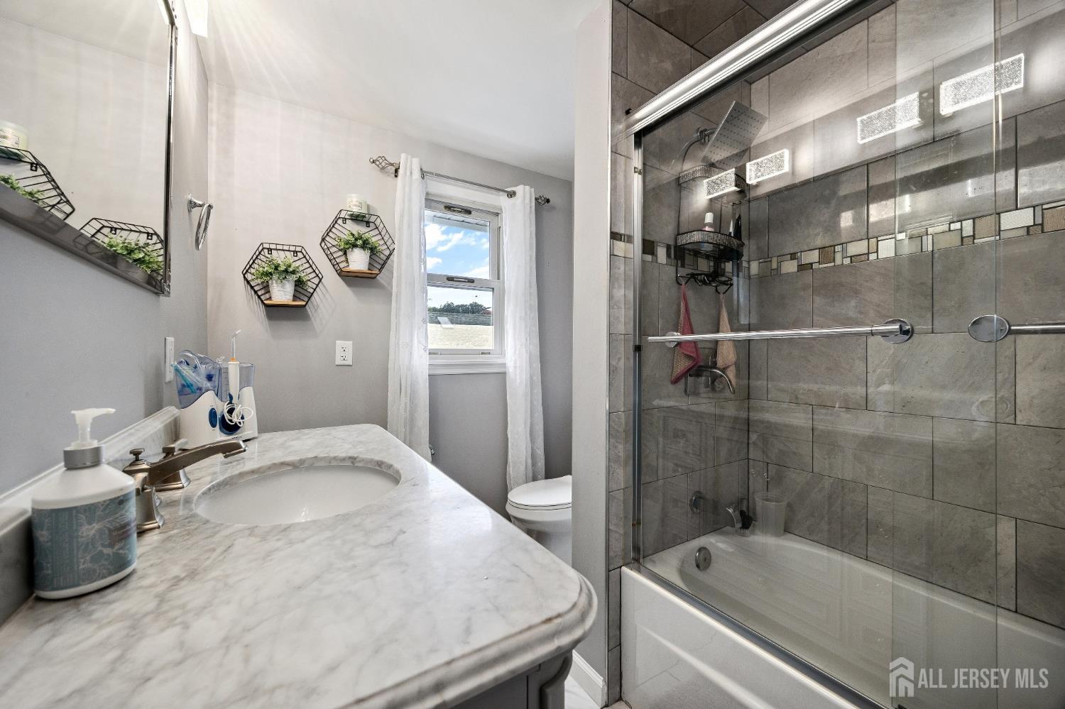 147 James Street, Hopelawn, NJ, 08861 image 22