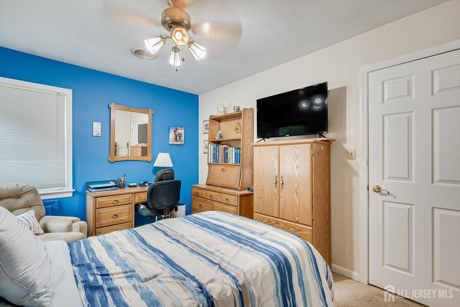 669 Old Post Road, Edison, NJ, 08817 image 28
