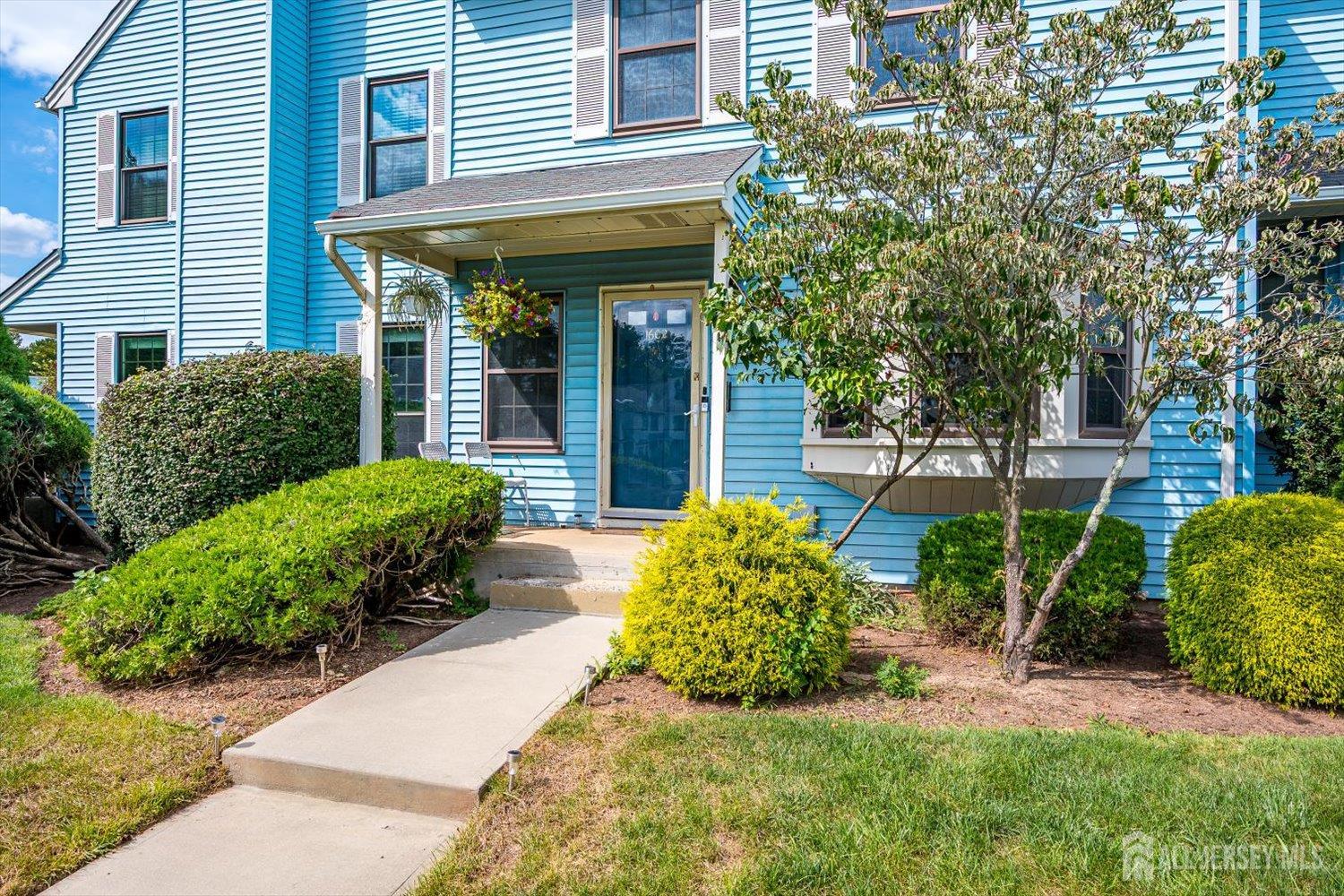 1602 Deerfield Drive, Edison, NJ, 08820