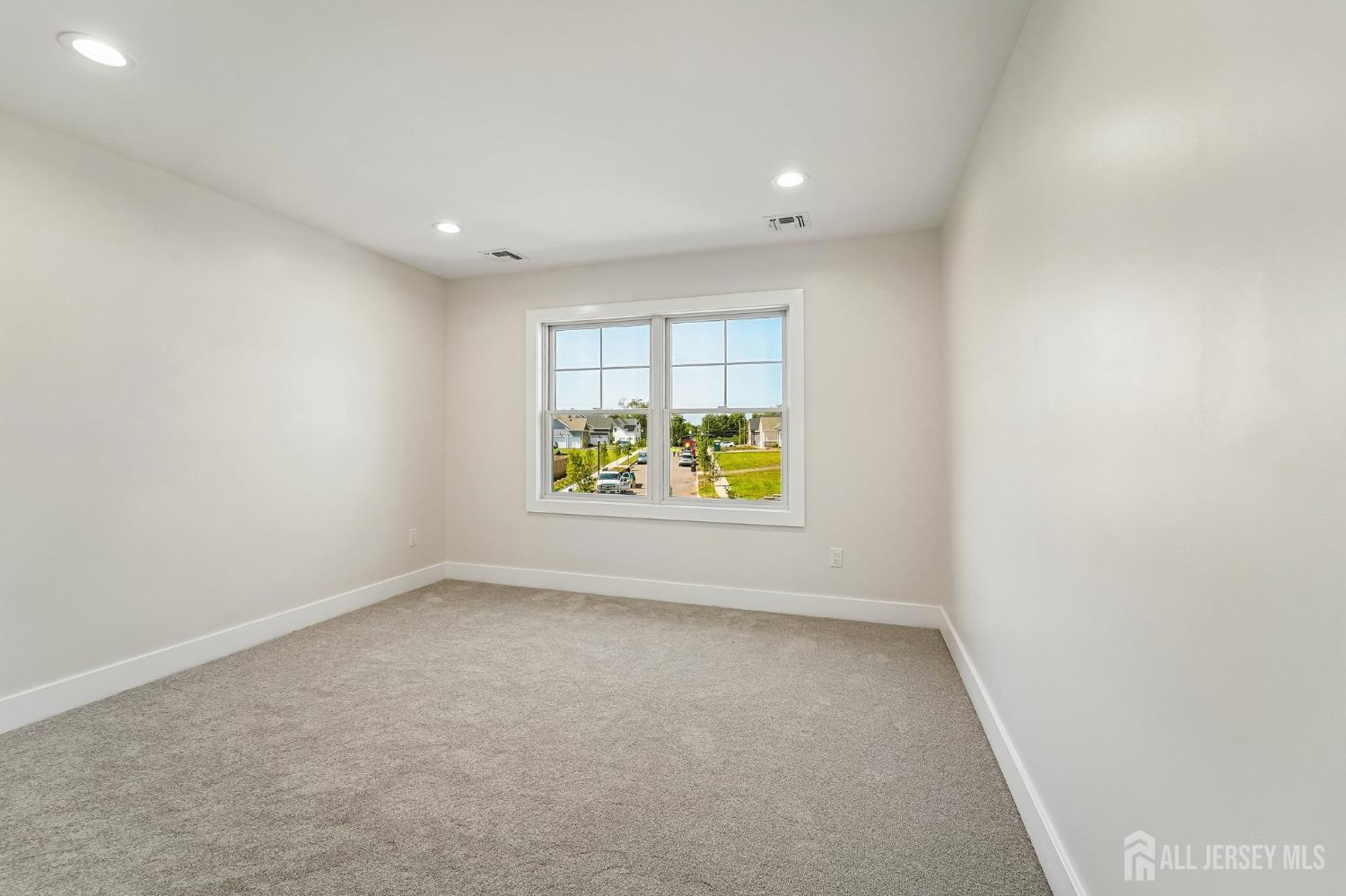 11 Scarlet Drive, Piscataway, NJ, 08854 image 43