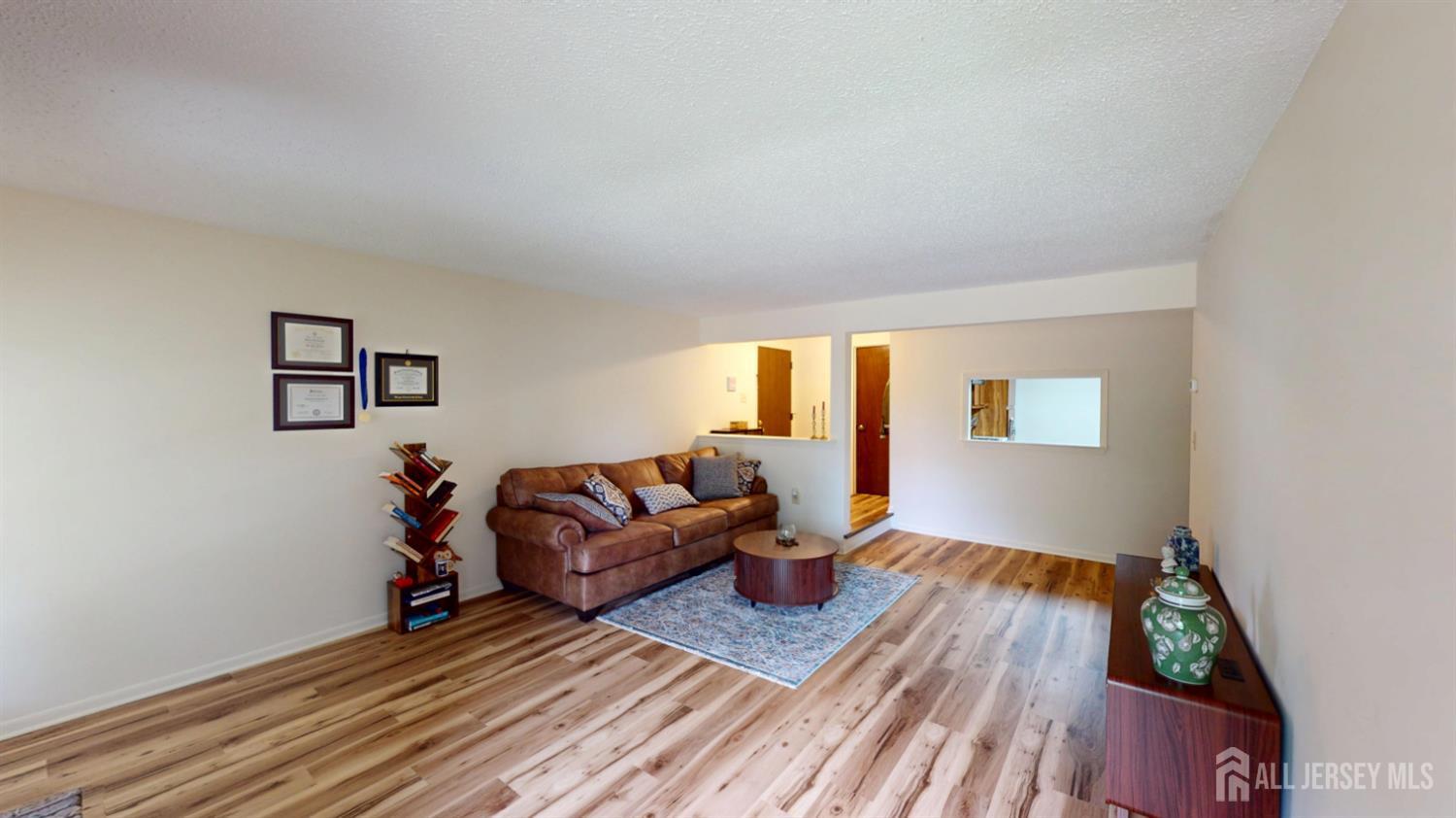 280 Willowbrook Drive, North Brunswick, NJ, 08902 image 6