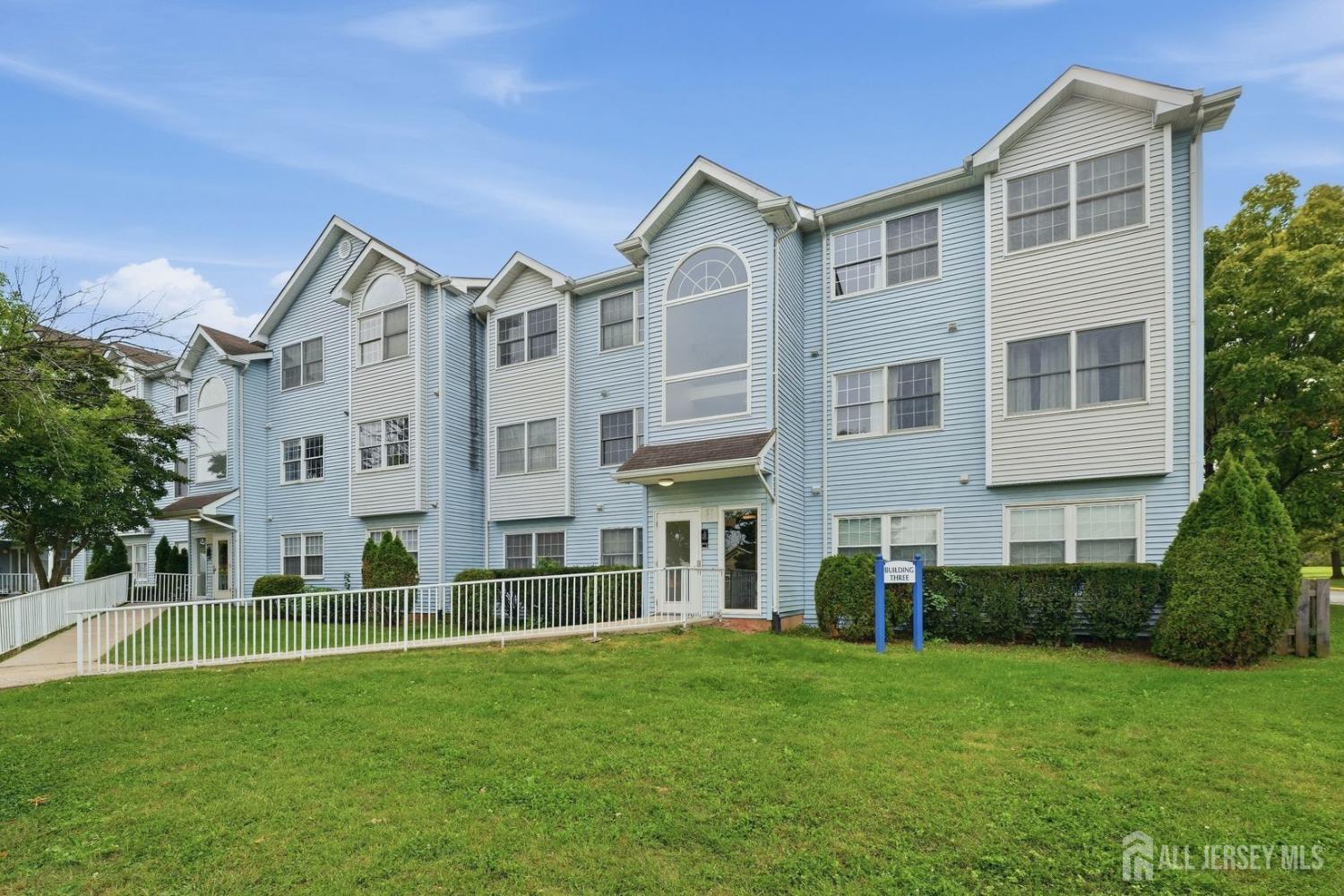 320 Edpas Road Image 2