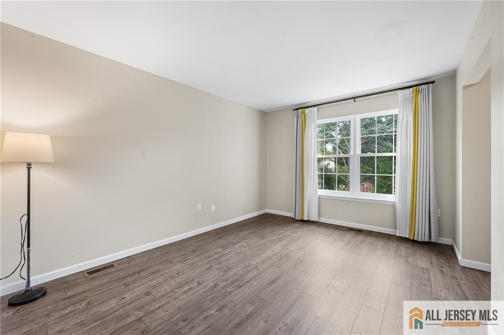 11 Canterbury Circle, Franklin, NJ, 08873 image 11