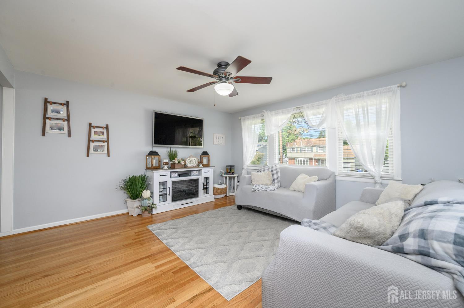 326 Harrison Avenue Image 5