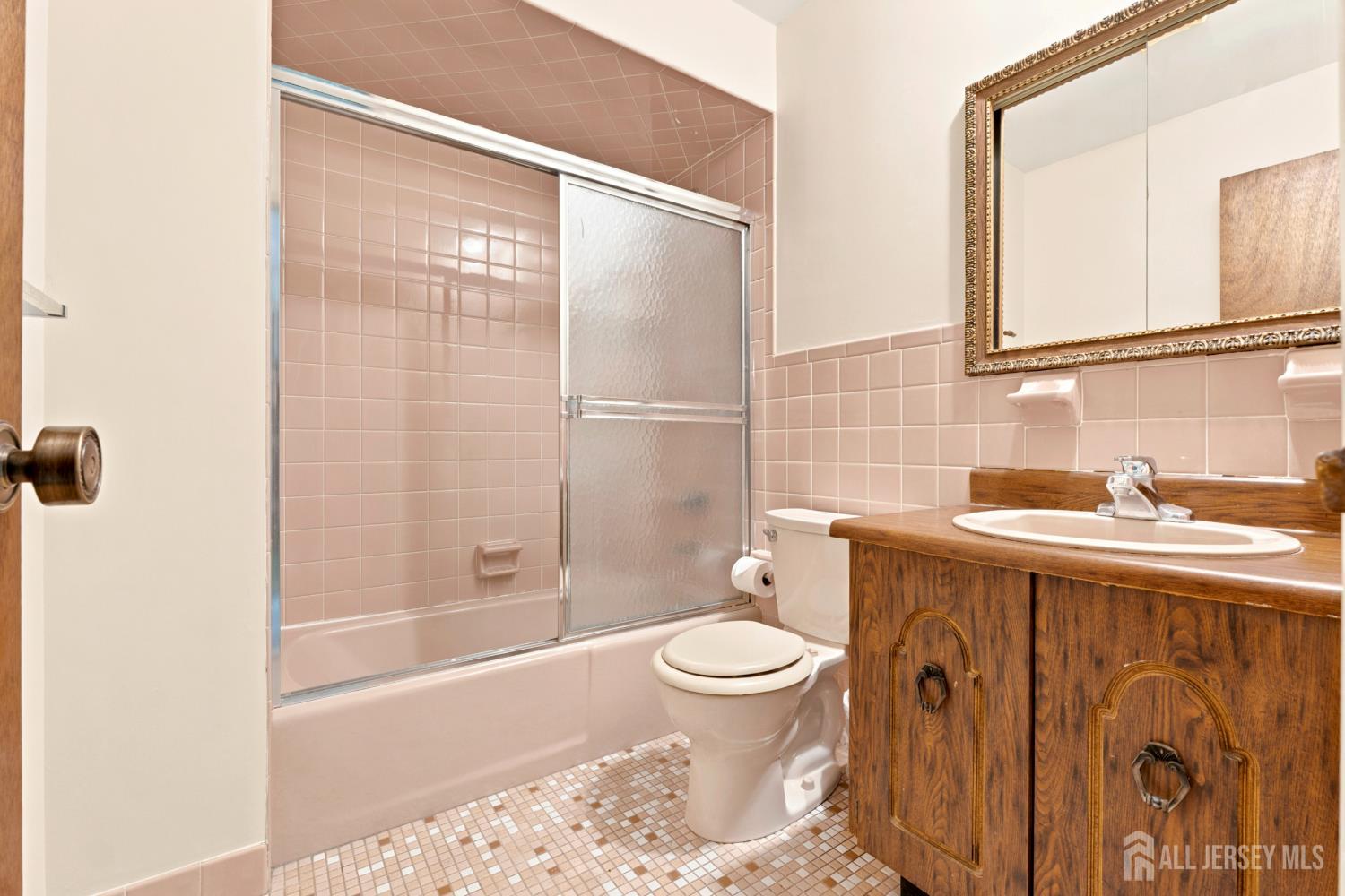 16 Irongate, Metuchen, NJ, 08840 image 34