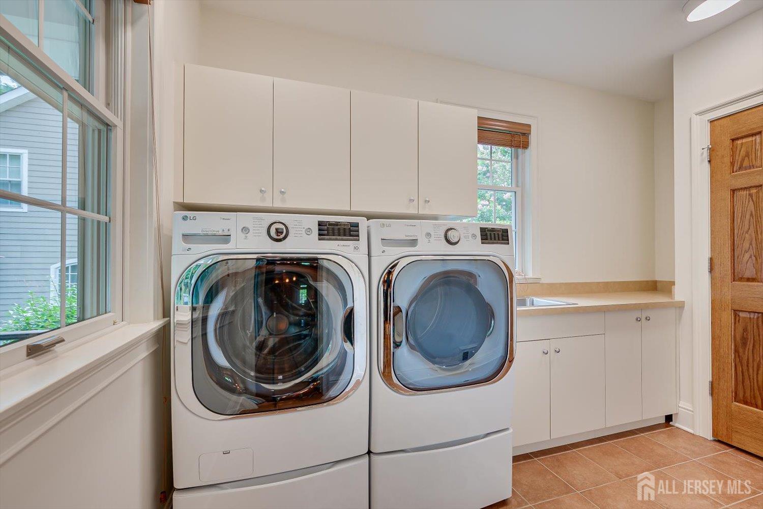 4 Edgewood Road, Edison, NJ, 08820 image 32