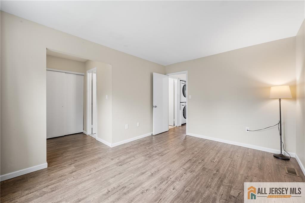 11 Canterbury Circle, Franklin, NJ, 08873 image 12