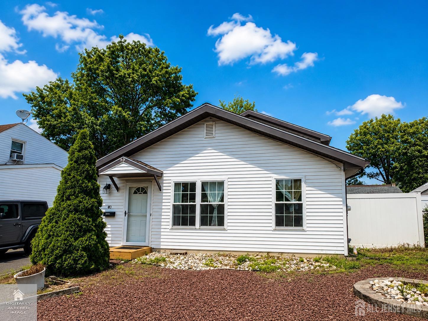 40 Compton Avenue, Hazlet, NJ, 07734