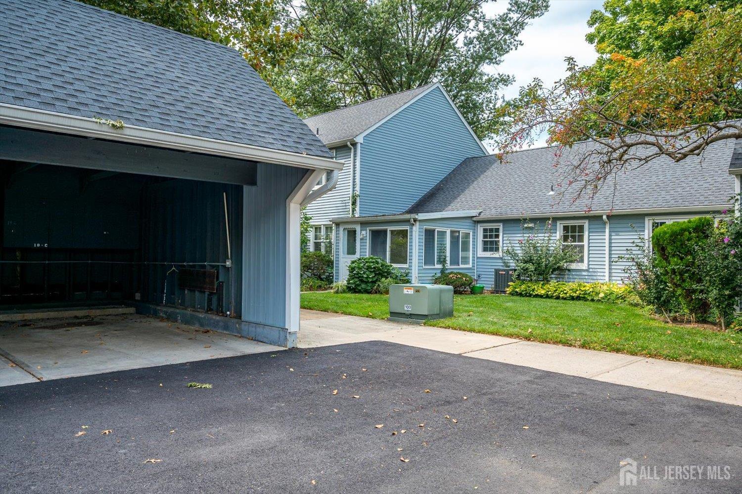 19 Rossmooor Drive C, Monroe, NJ, 08831 image 27