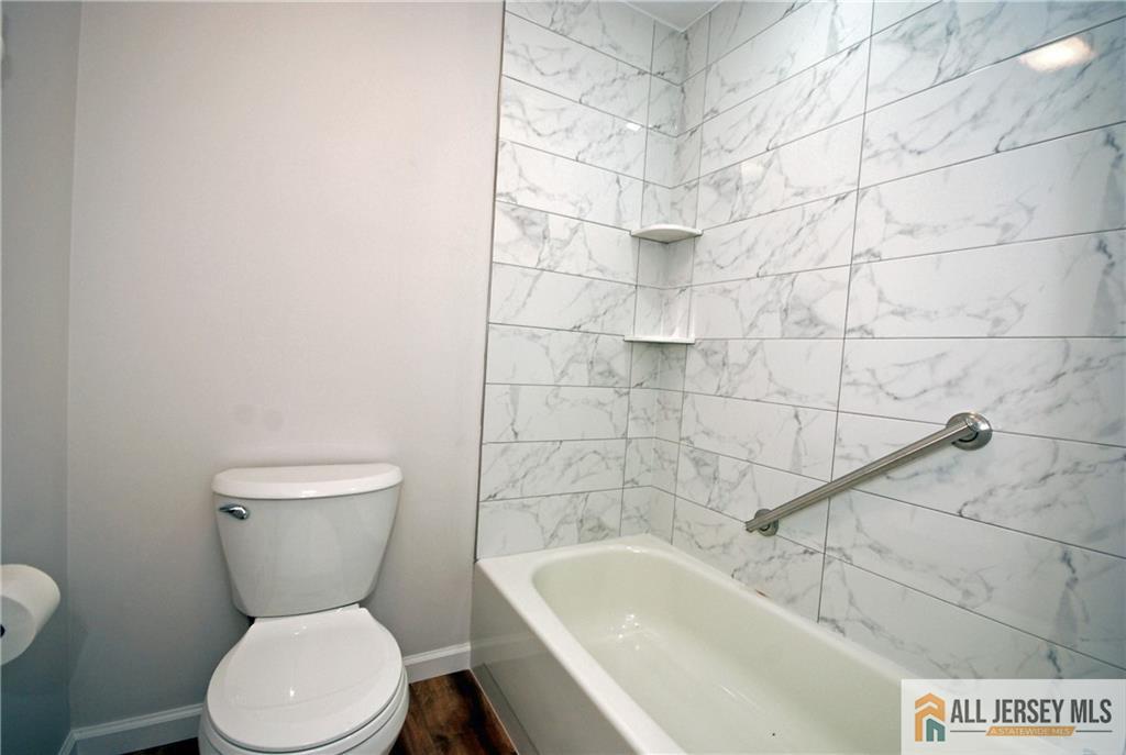 187 Newport Road A, Monroe, NJ, 08831 image 30
