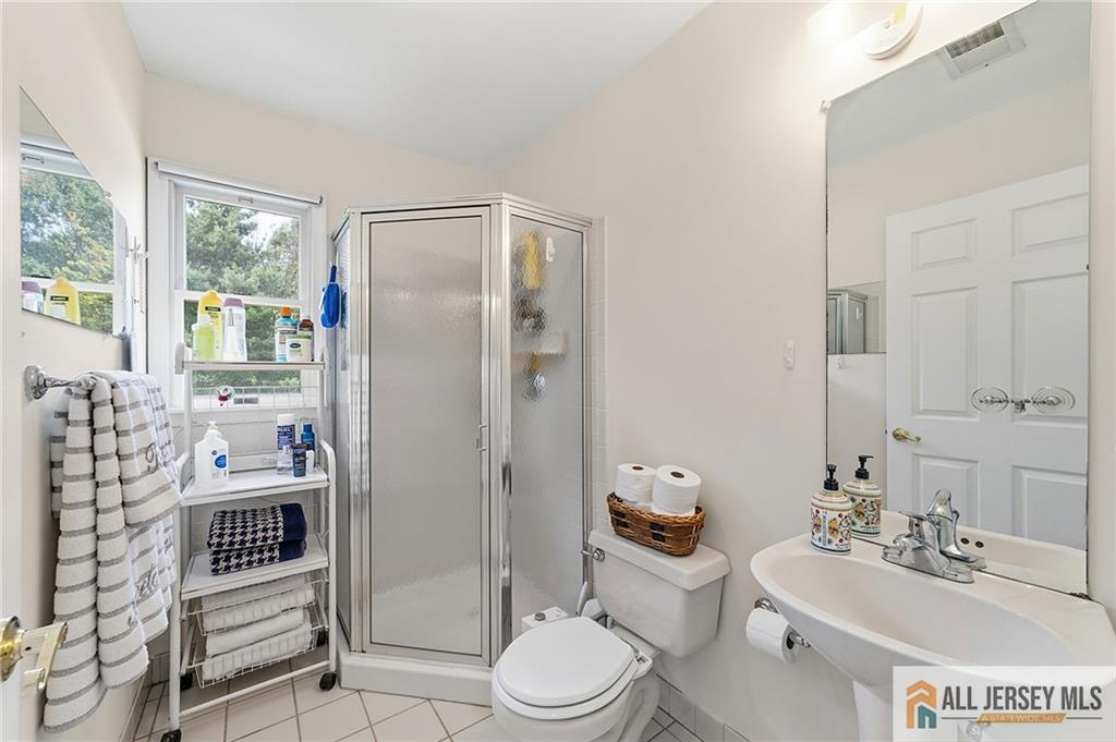 1 Launcelot Lane, Monroe, NJ, 08831 image 16