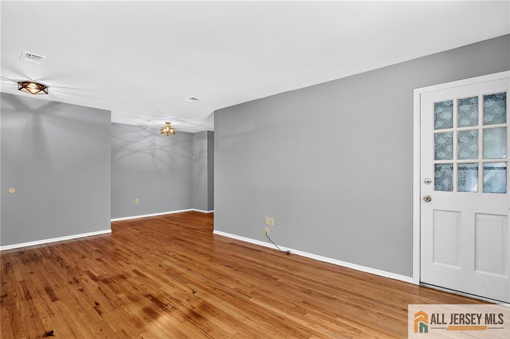 324 Gills Lane 2D, Iselin, NJ, 08830 image 8