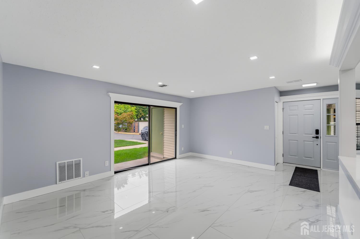 709 Sunshine Court, Sayreville, NJ, 08859 image 18