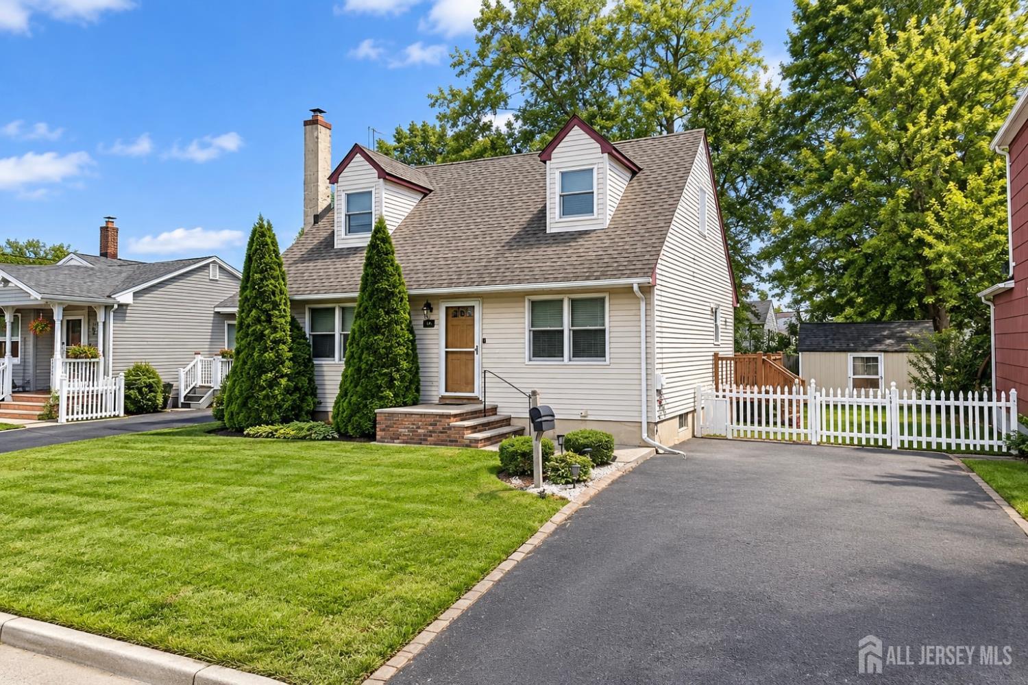 129 S 20th Avenue, Manville, NJ, 08835