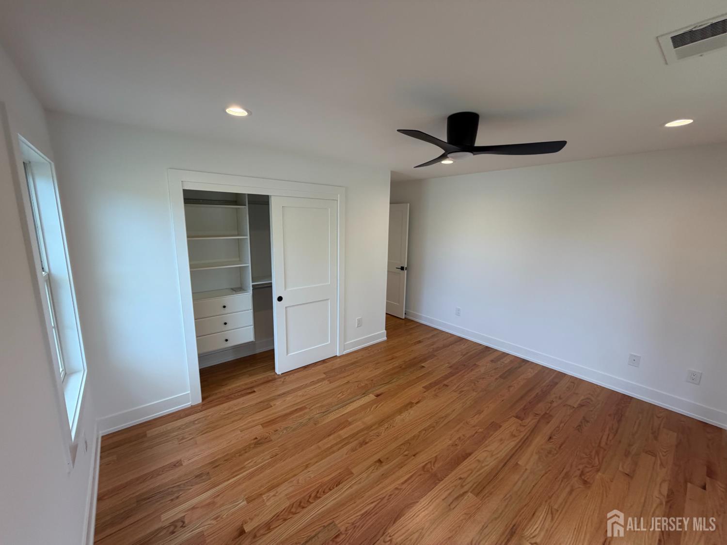 61 Vera Street, Piscataway, NJ, 08854 image 32