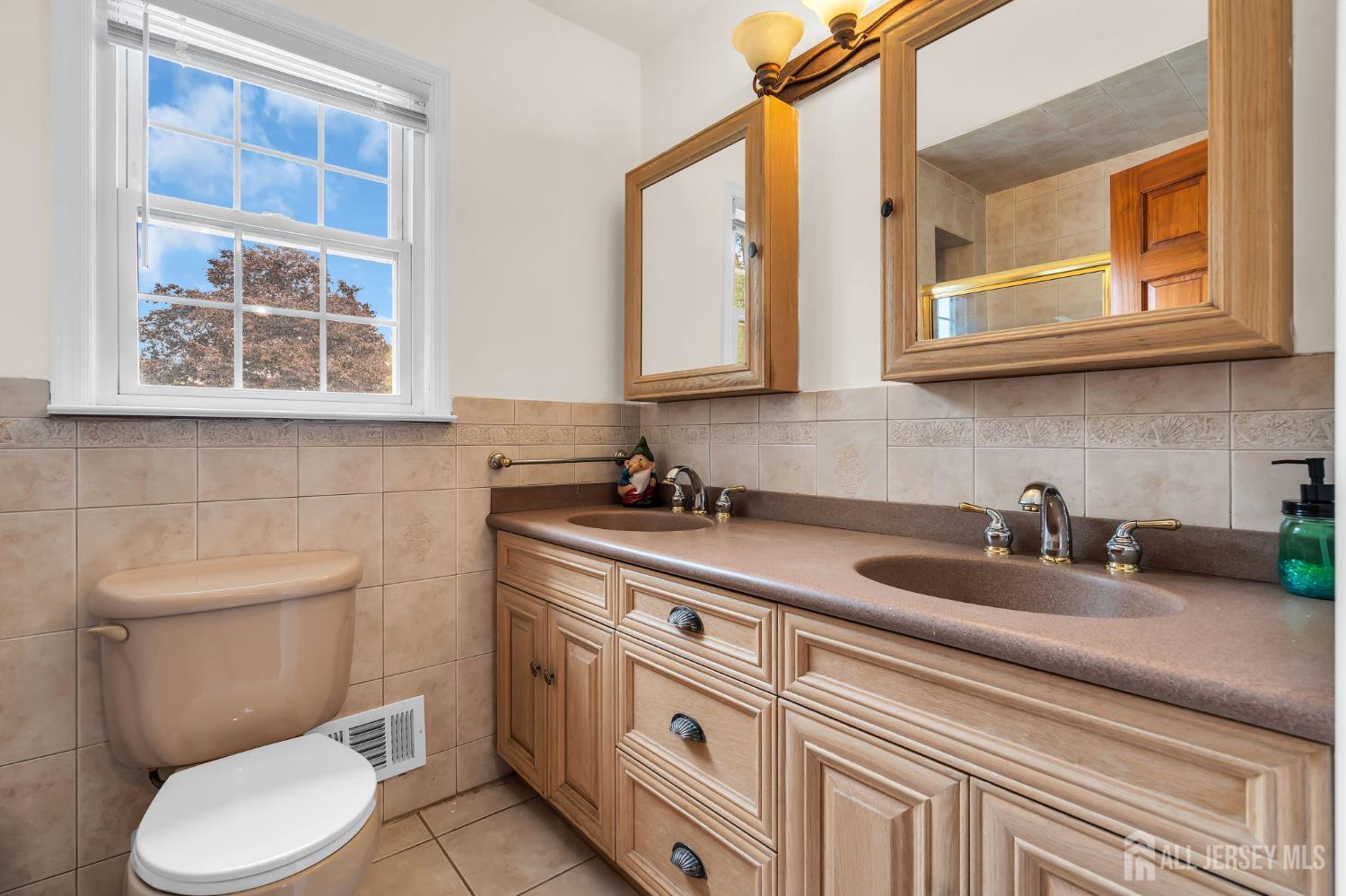 1 Macintosh Court, East Brunswick, NJ, 08816 image 21