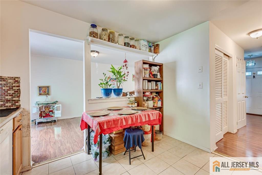 2704 Cricket Circle 2704, Edison, NJ, 08820 image 16