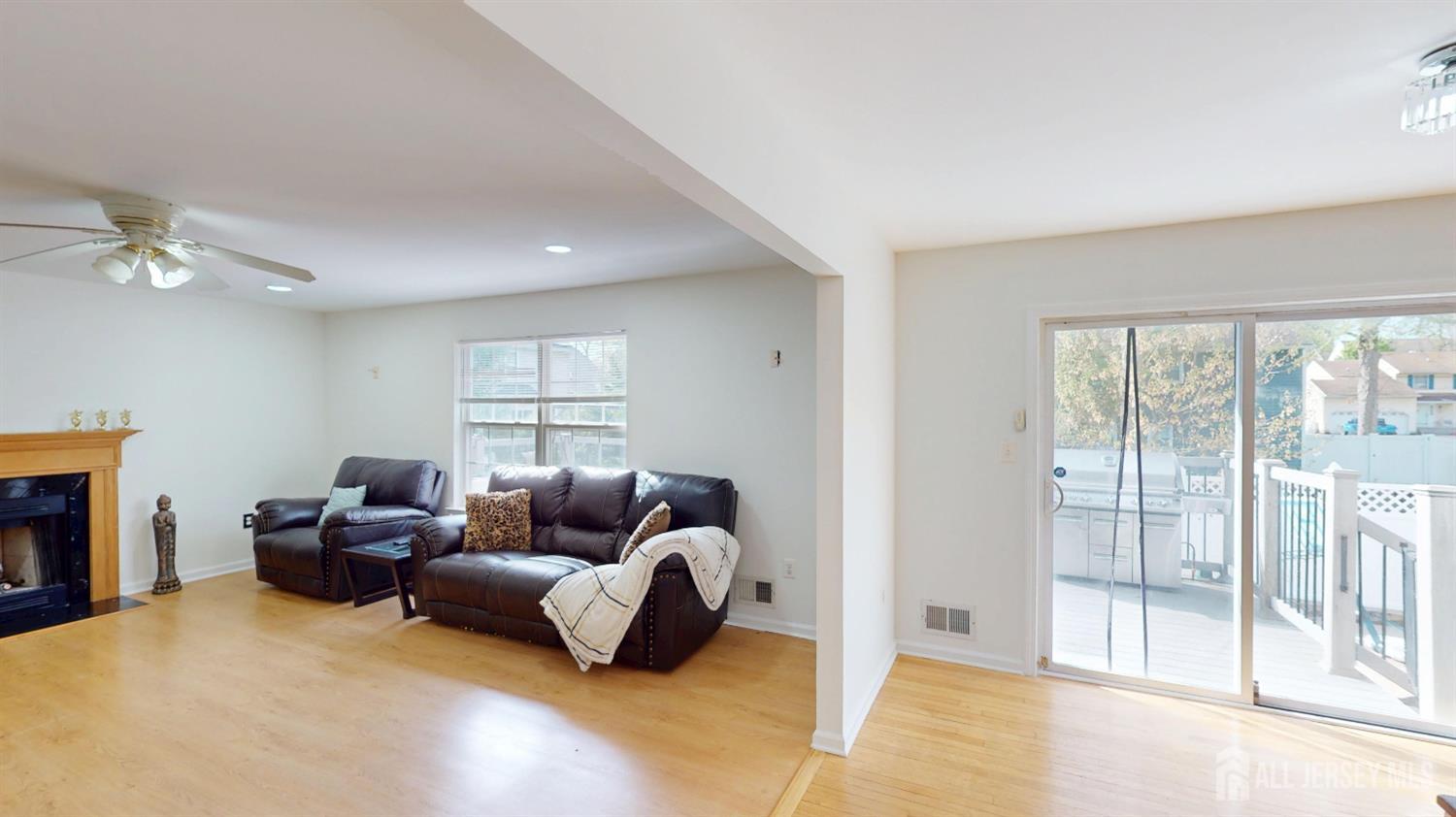 47 Avenue G Avenue, Monroe, NJ, 08831 image 18