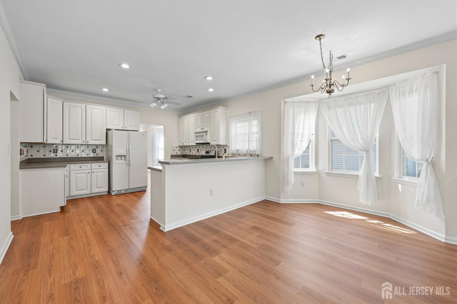 99 Minuteman Circle, Upper Freehold, NJ, 08501 image 18