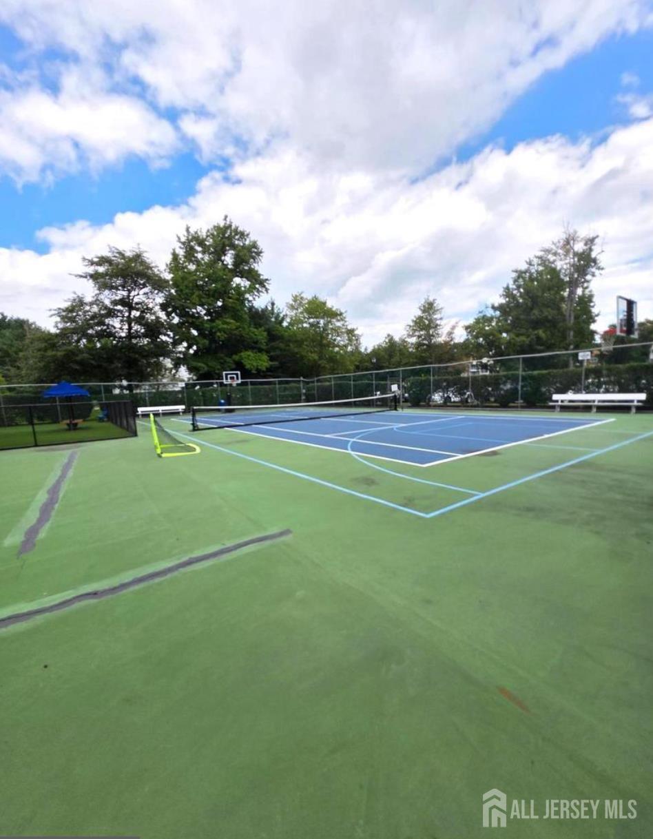 31 Hemlock Court, Hamilton, NJ, 08619