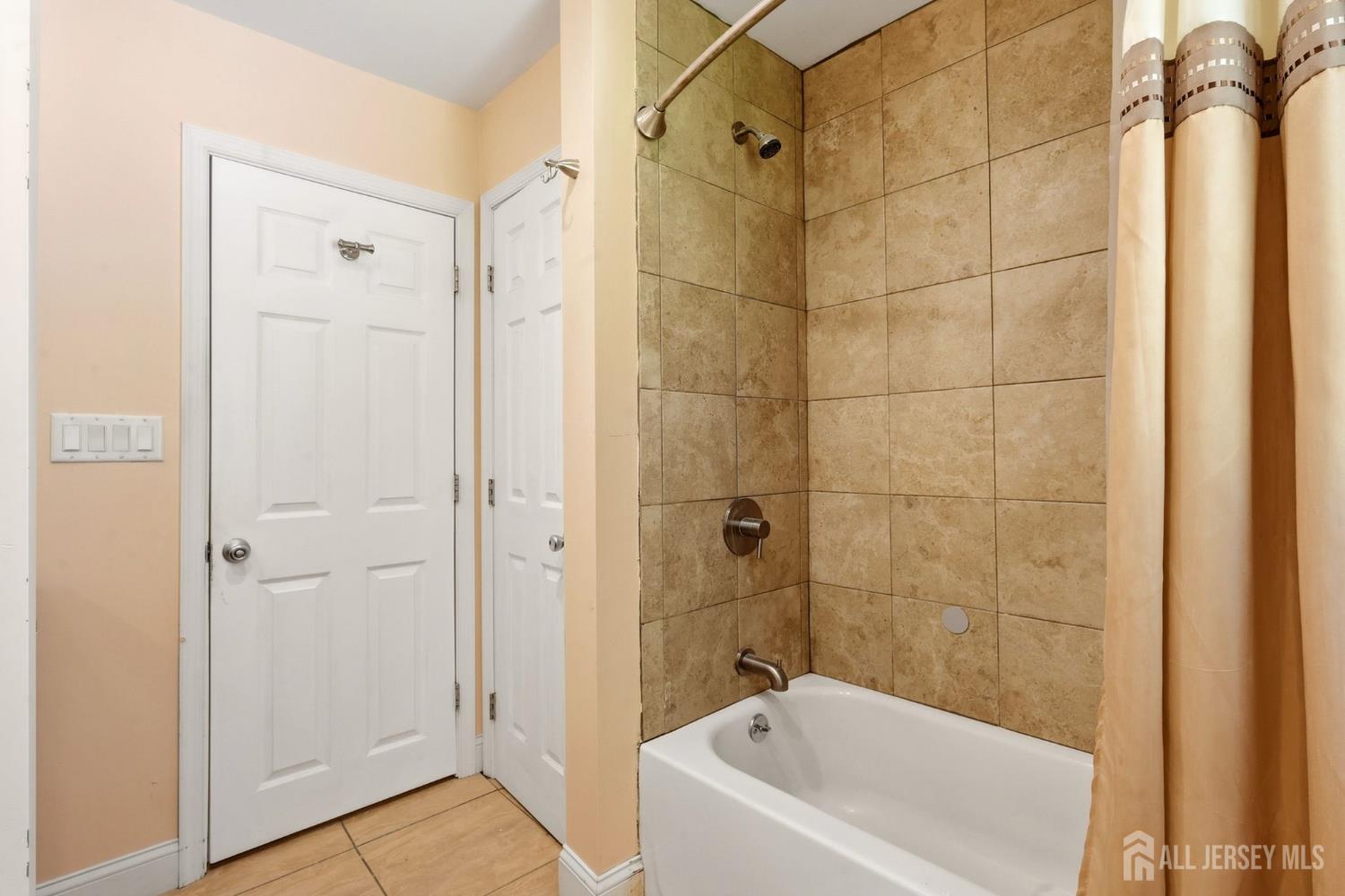 19 Tyndale Avenue, Monroe, NJ, 08831 image 12