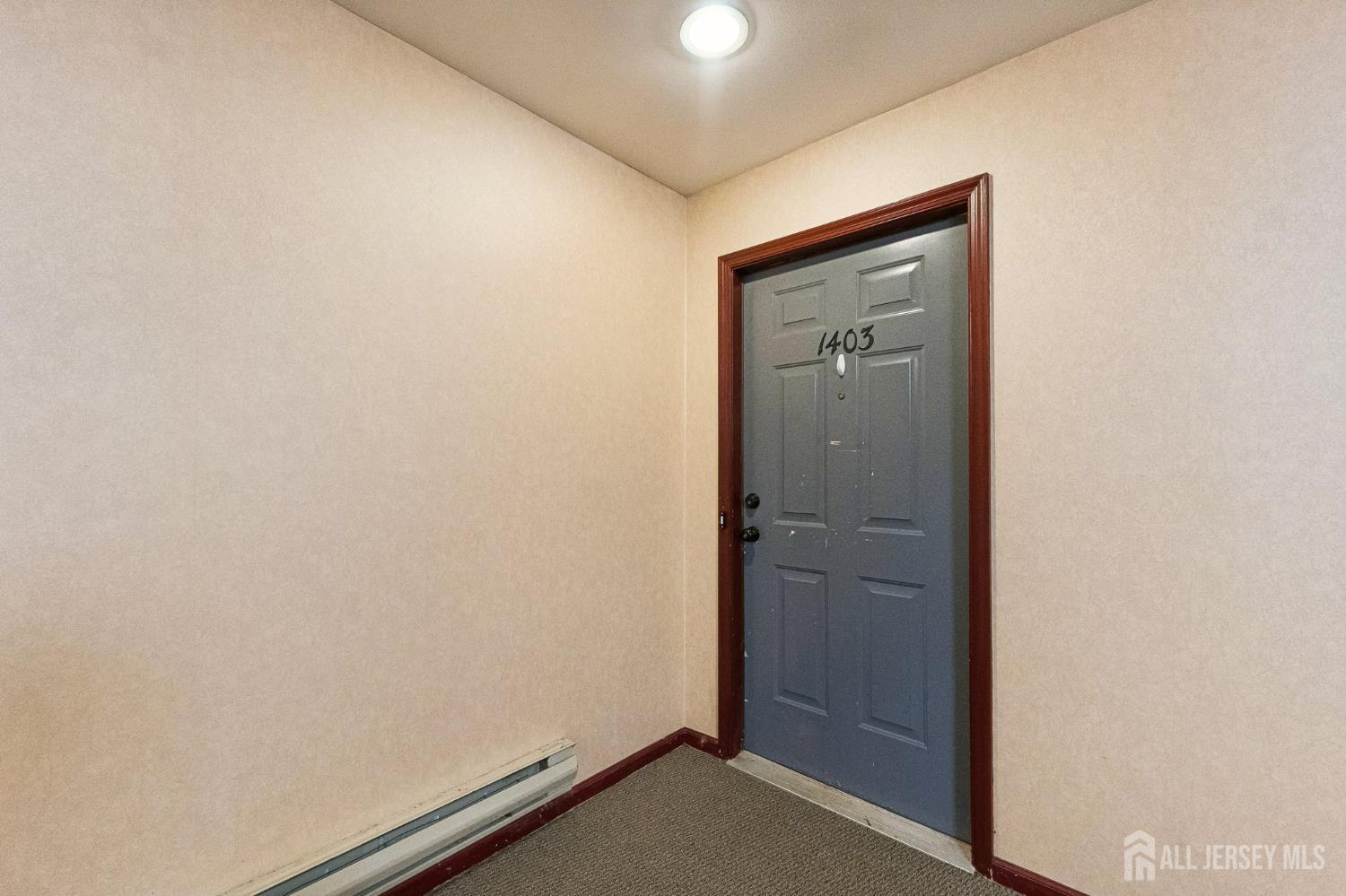 1403 Stoneridge Circle Image 3