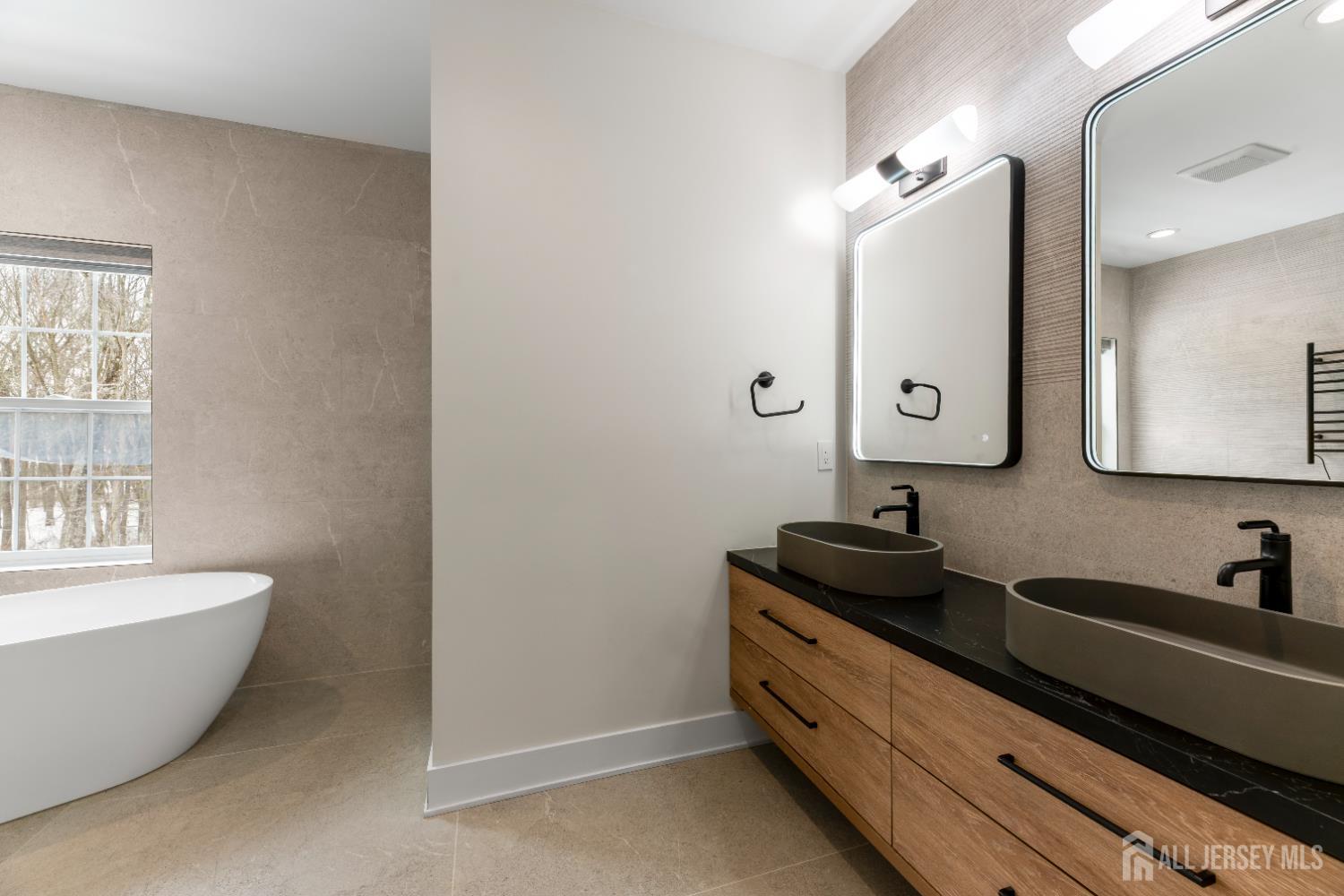 8 Winthrop Court, East Brunswick, NJ, 08816 image 13