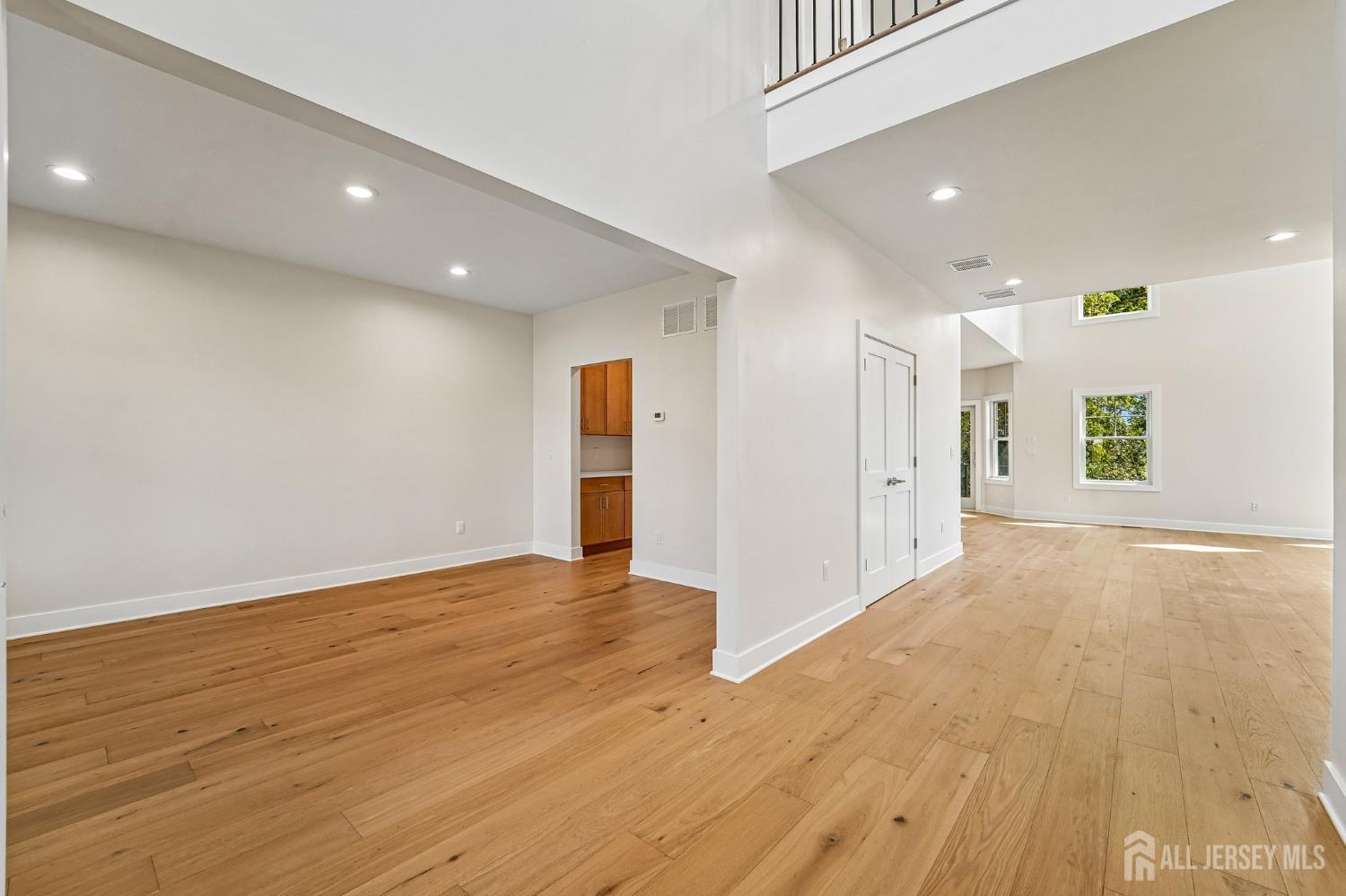 11 Scarlet Drive, Piscataway, NJ, 08854 image 8
