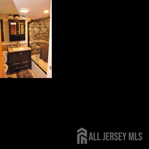 9 FLORENCE Drive, Parlin, NJ, 08859 image 49