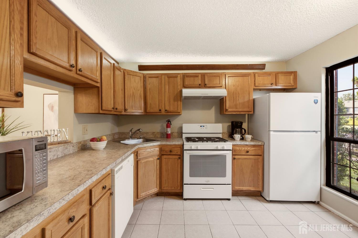 360 Bromley Place, East Brunswick, NJ, 08816 image 10