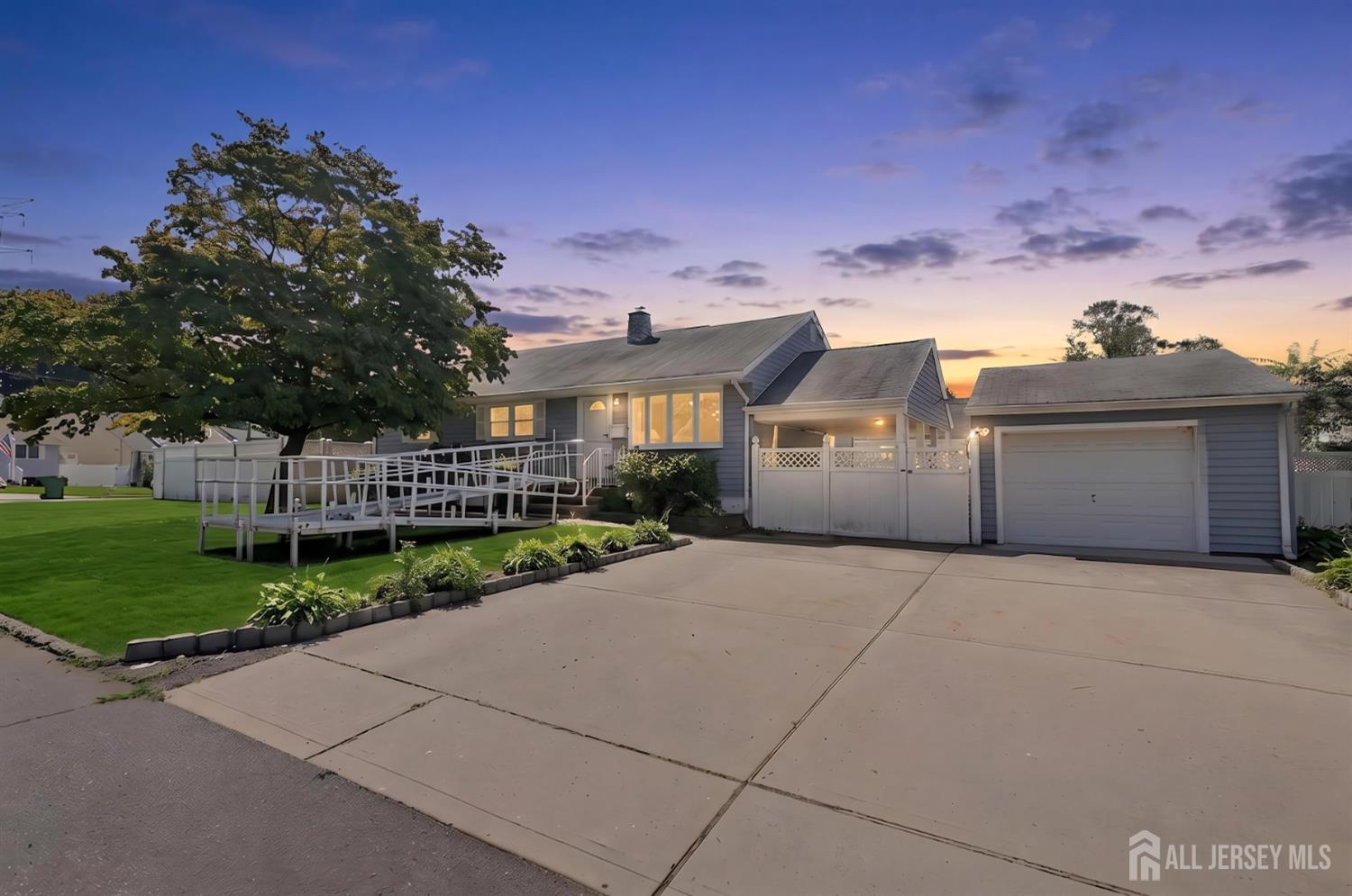 29 Joyce Place Image 2