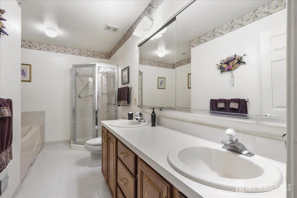 190 Tanager Drive, Monroe, NJ, 08831 image 16