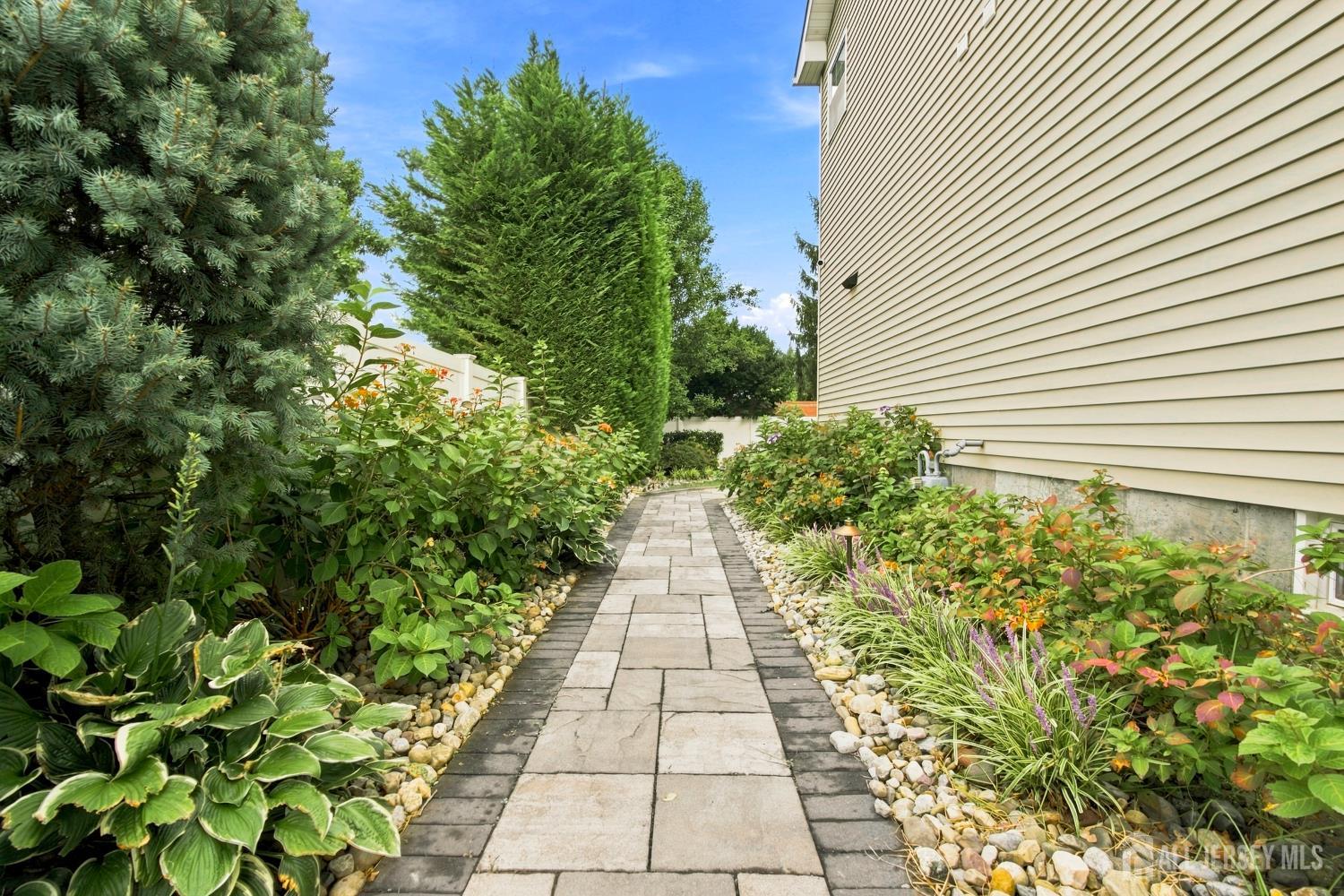 18 Kendall Road, East Brunswick, NJ, 08816 image 25
