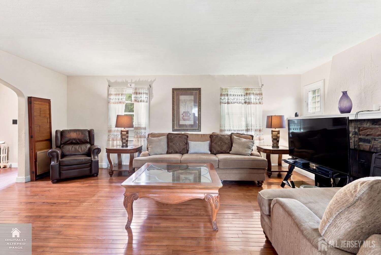 928 Beechwood Court Image 5